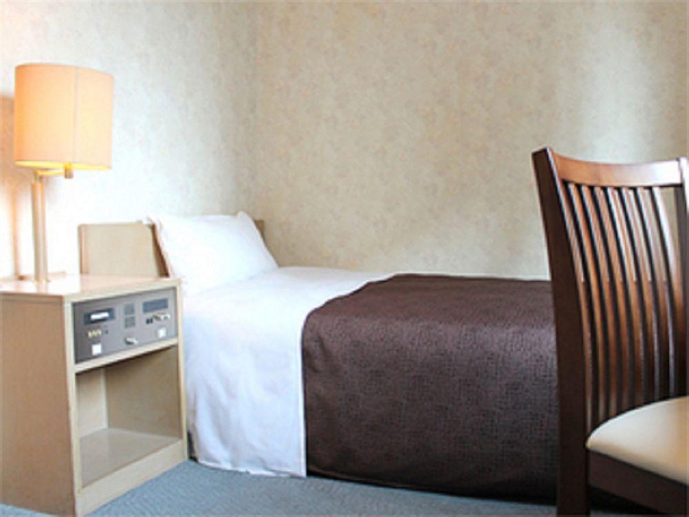 Hotel Livemax Budget Футю Екстер'єр фото