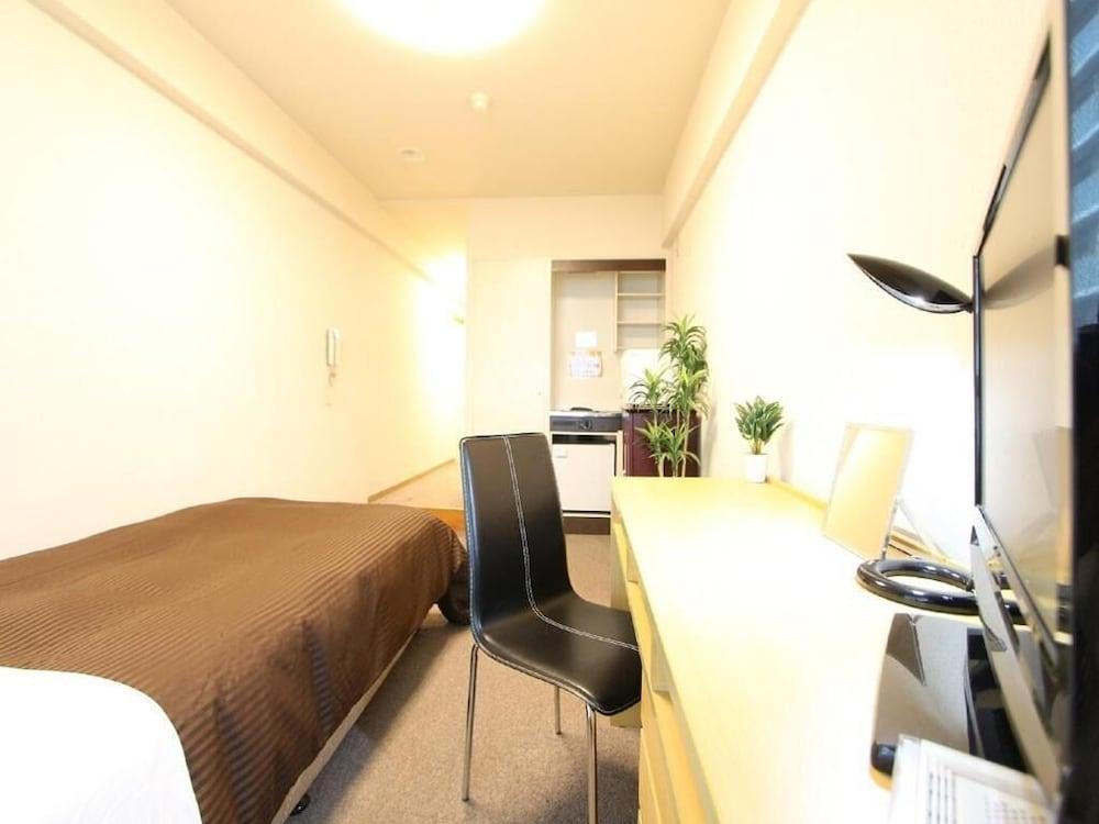 Hotel Livemax Budget Футю Екстер'єр фото