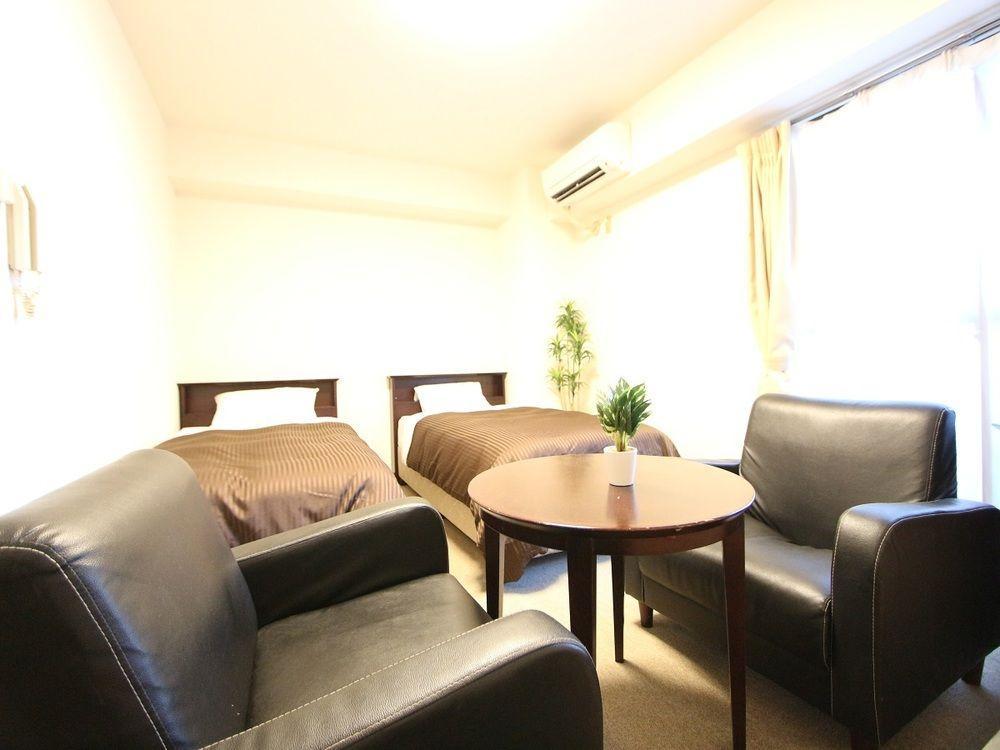 Hotel Livemax Budget Футю Екстер'єр фото